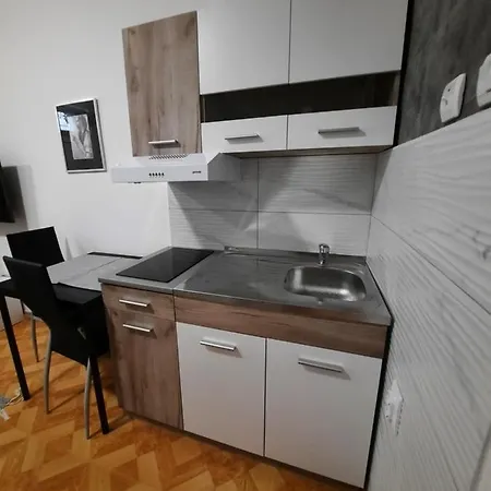 Apartment Stevan *